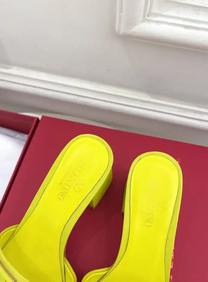 hype Valentino Slippers