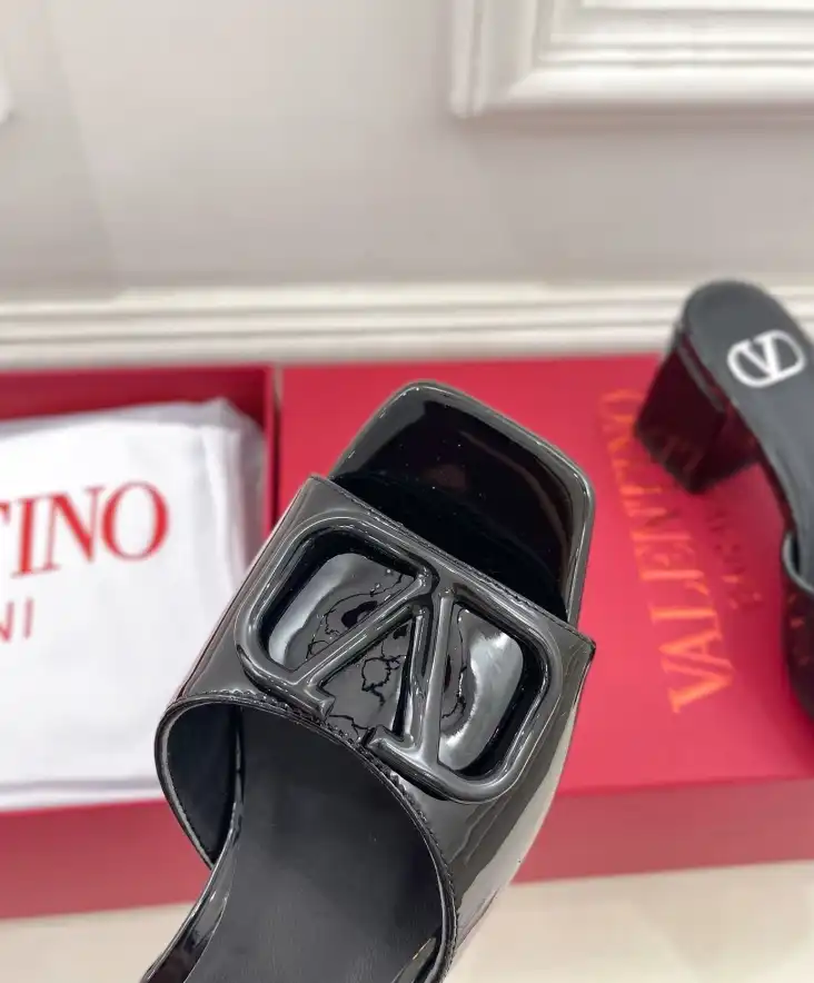 hype Valentino Slippers