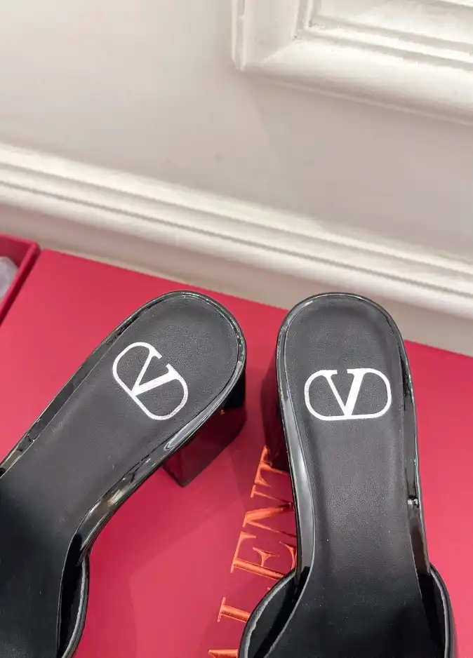 hype Valentino Slippers