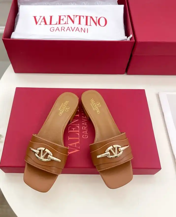 hype Valentino Slippers