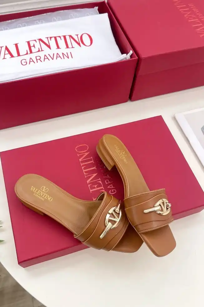 hype Valentino Slippers