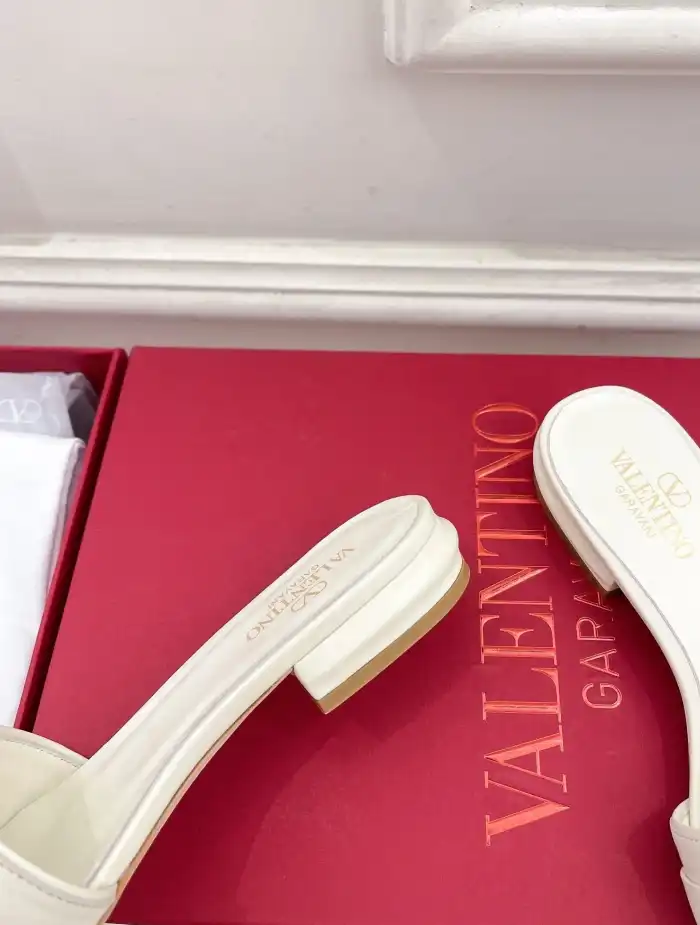 hype Valentino Slippers