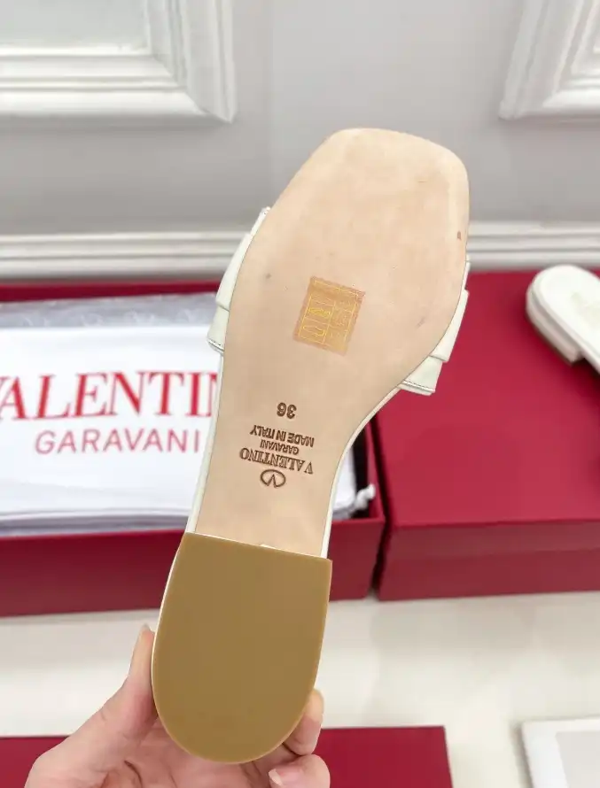 hype Valentino Slippers