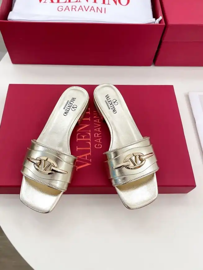 hype Valentino Slippers