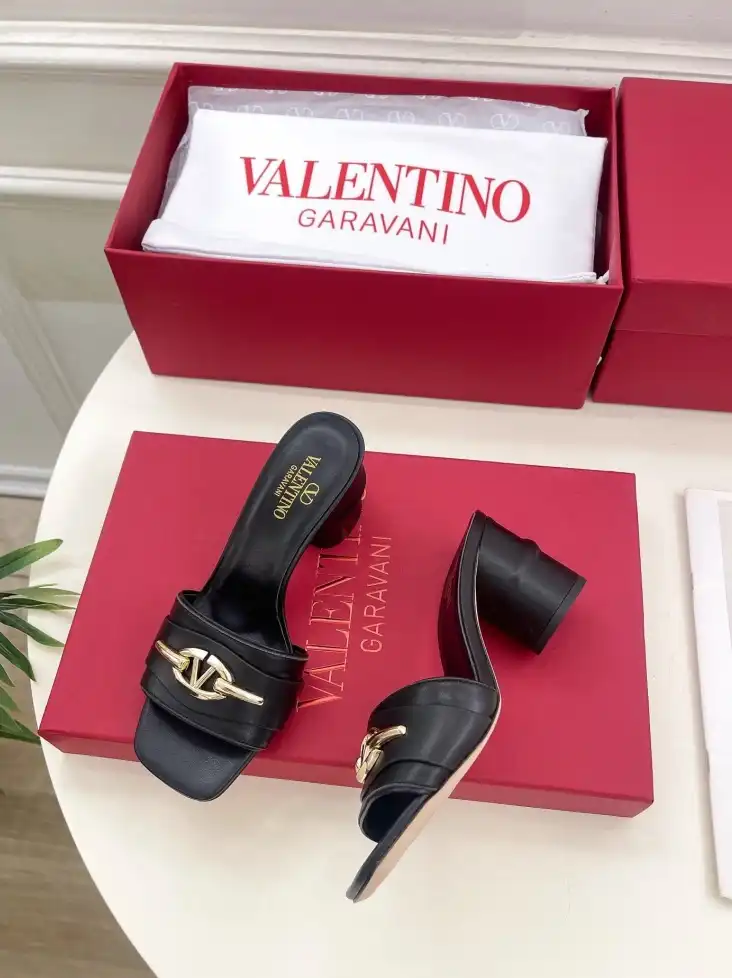 hype Valentino Slippers