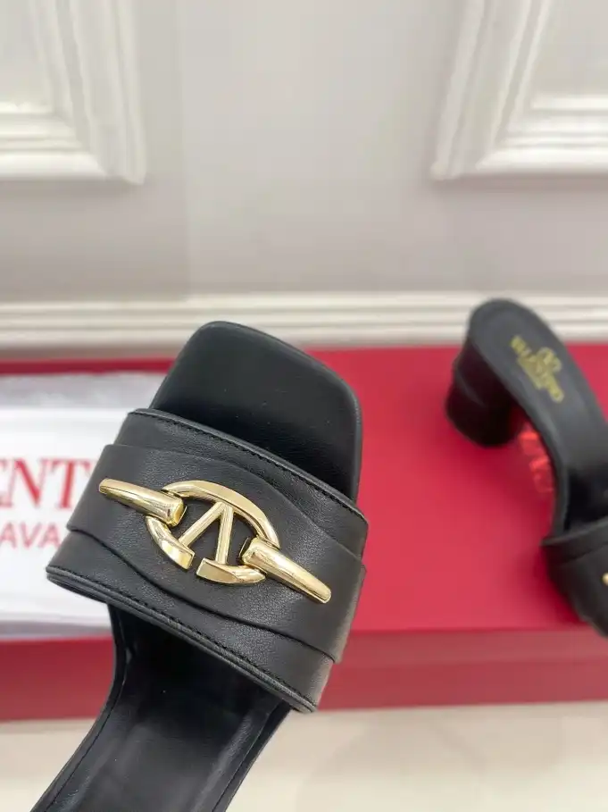 hype Valentino Slippers