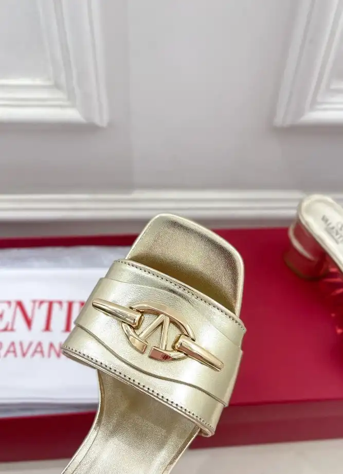 hype Valentino Slippers