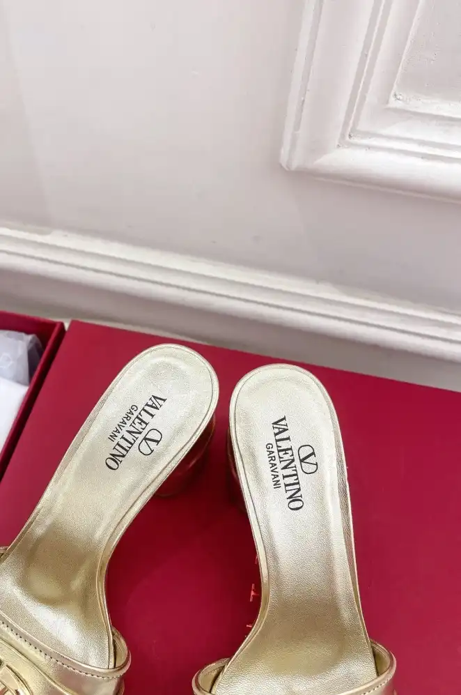 hype Valentino Slippers