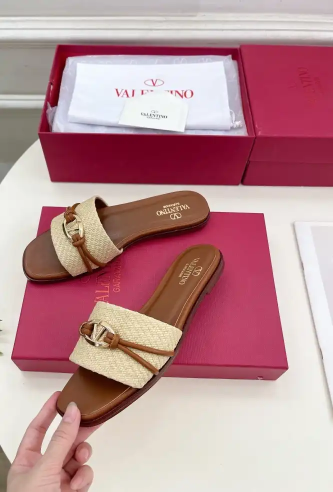 hype Valentino Slippers