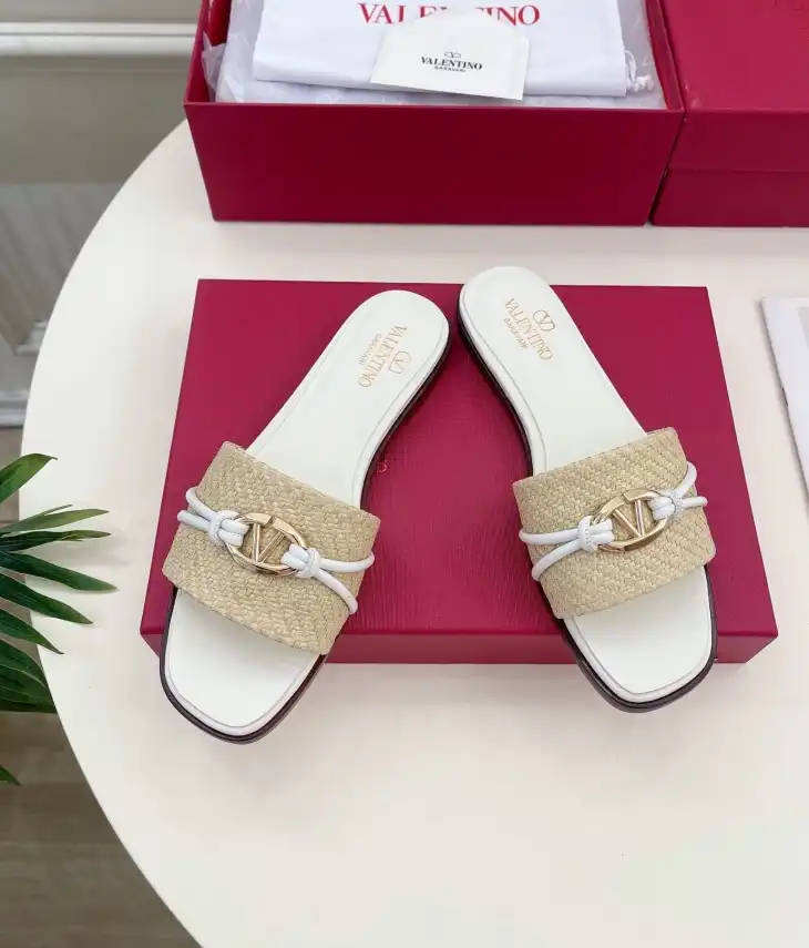 hype Valentino Slippers