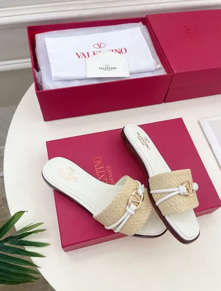 hype Valentino Slippers