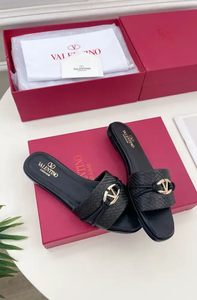 hype Valentino Slippers