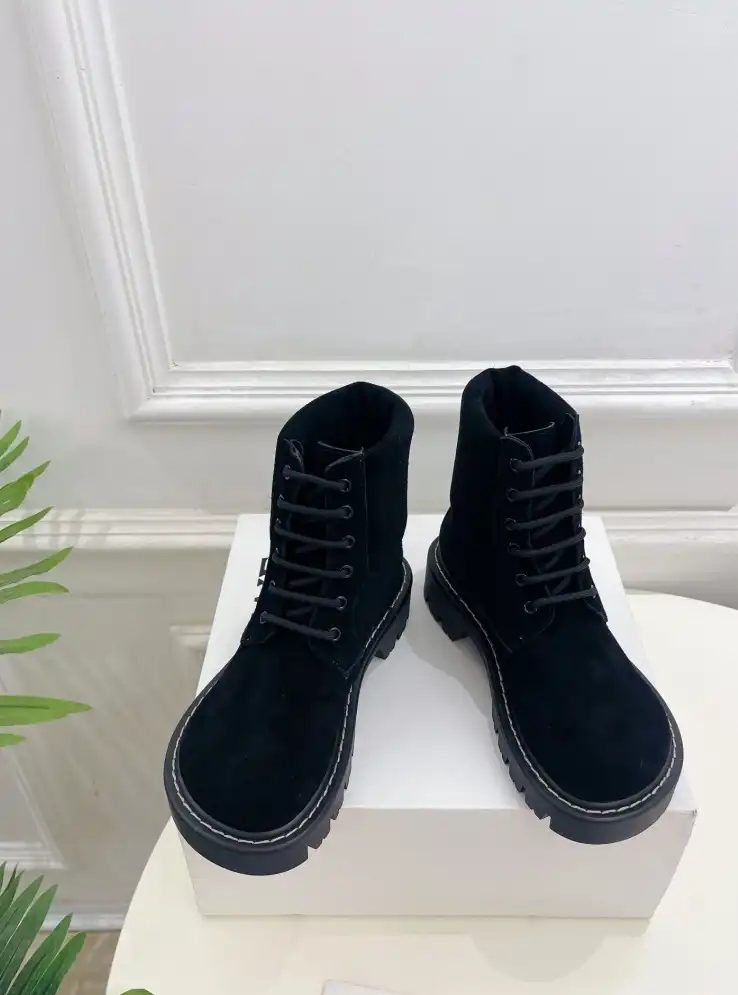 hype Loewe Boots