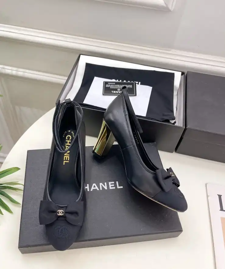 hype Chanel High Heels