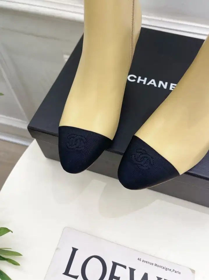 hype Chanel Boots