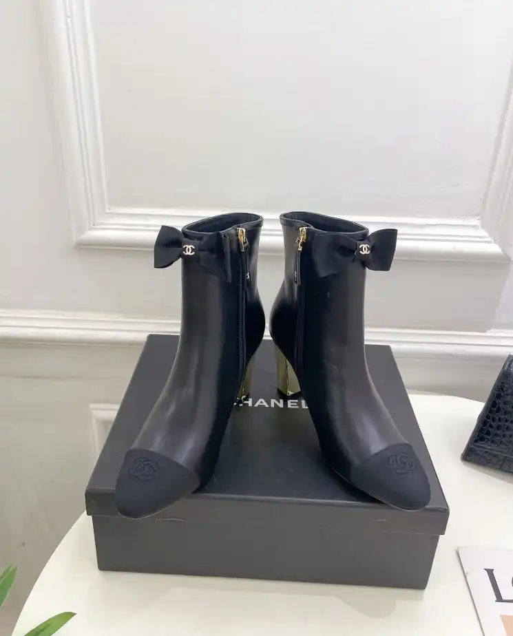 hype Chanel Boots