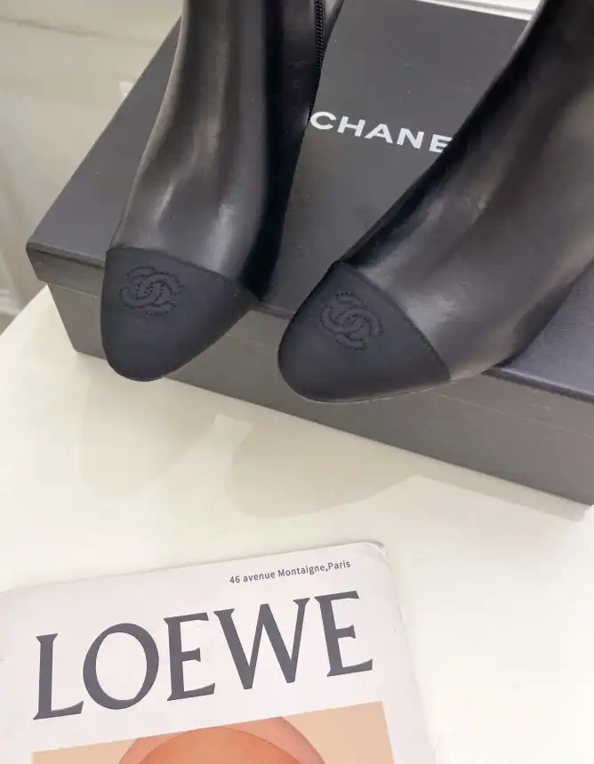 hype Chanel Boots