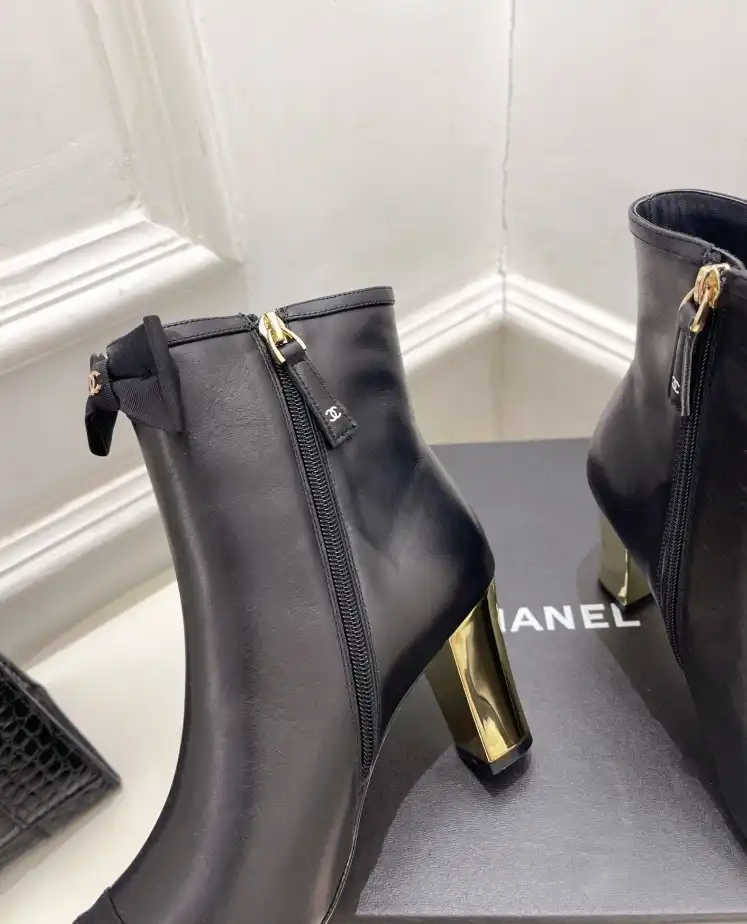 hype Chanel Boots