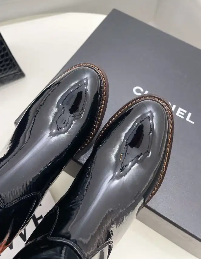 hype Chanel Boots