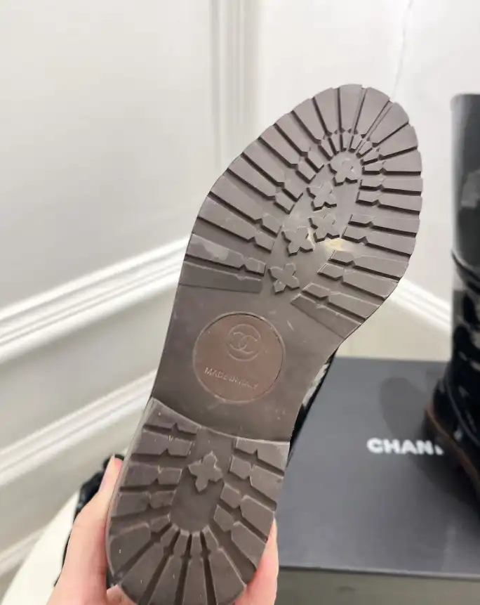 hype Chanel Boots