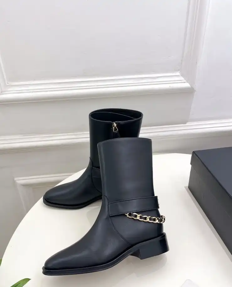 hype Chanel Boots