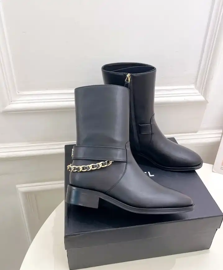 hype Chanel Boots