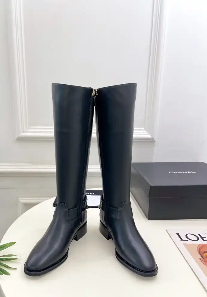 hype Chanel Boots