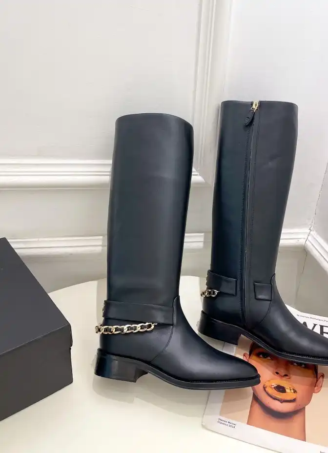 hype Chanel Boots