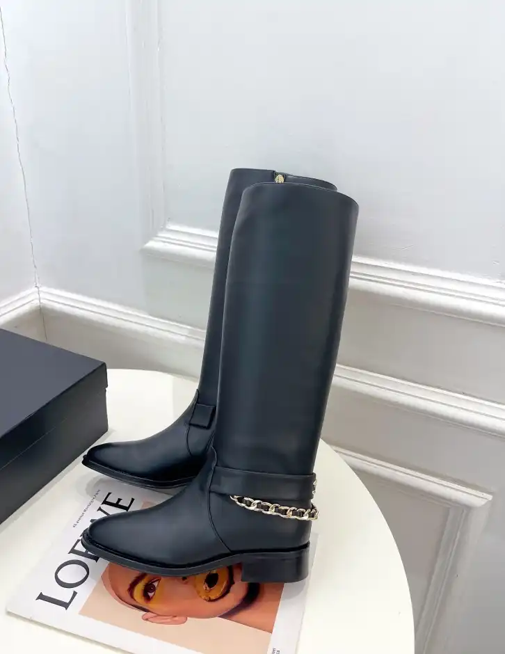 hype Chanel Boots