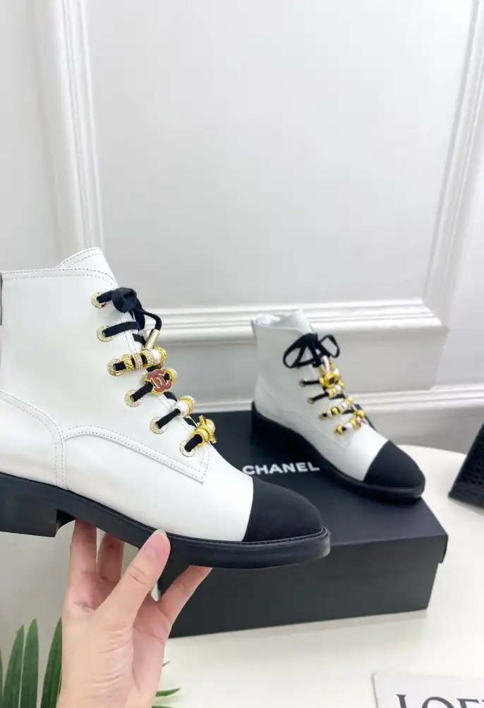 hype Chanel Boots