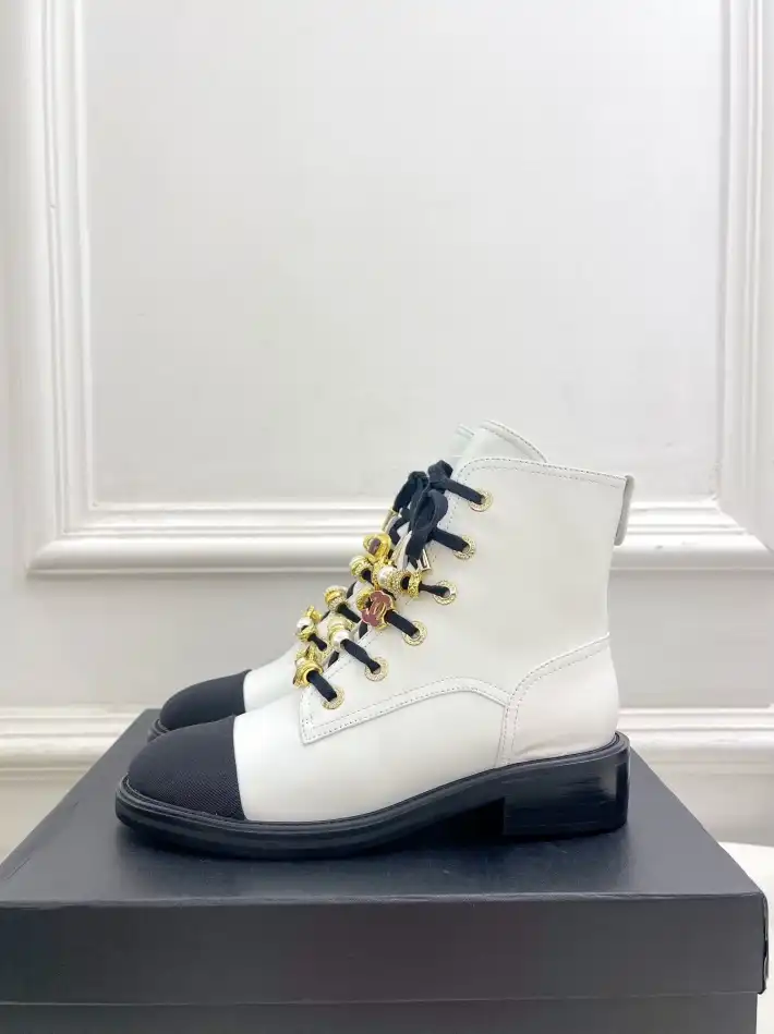 hype Chanel Boots