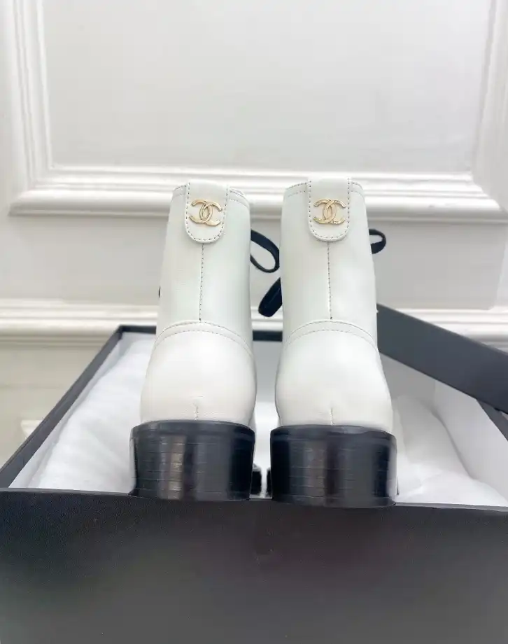 hype Chanel Boots