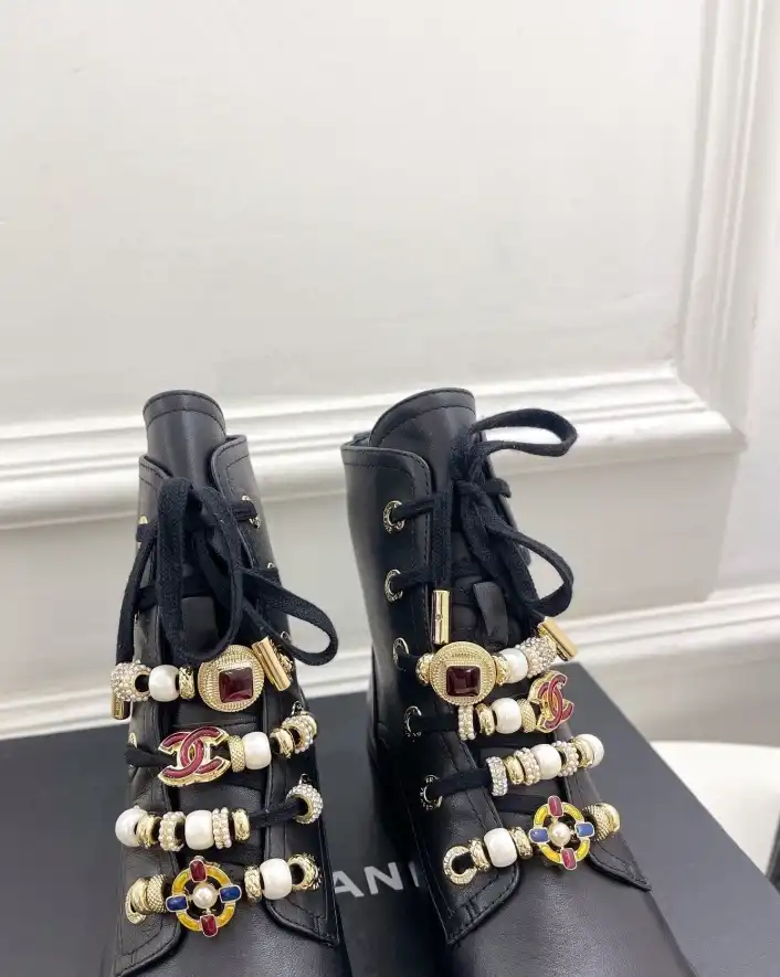 hype Chanel Boots