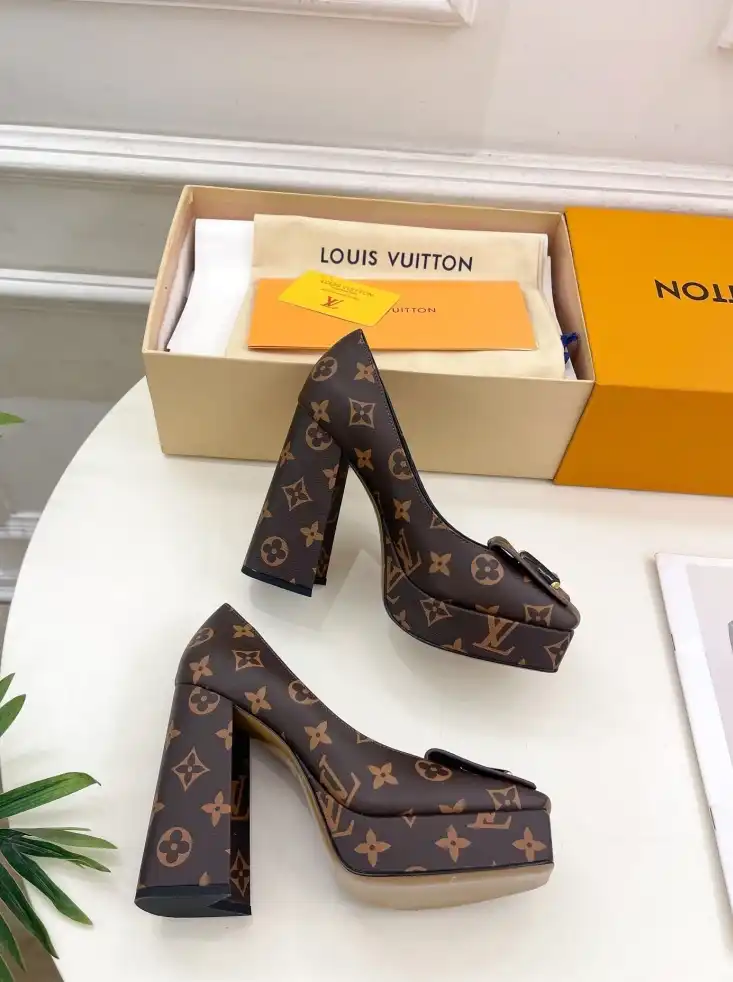 hype LV High Heels