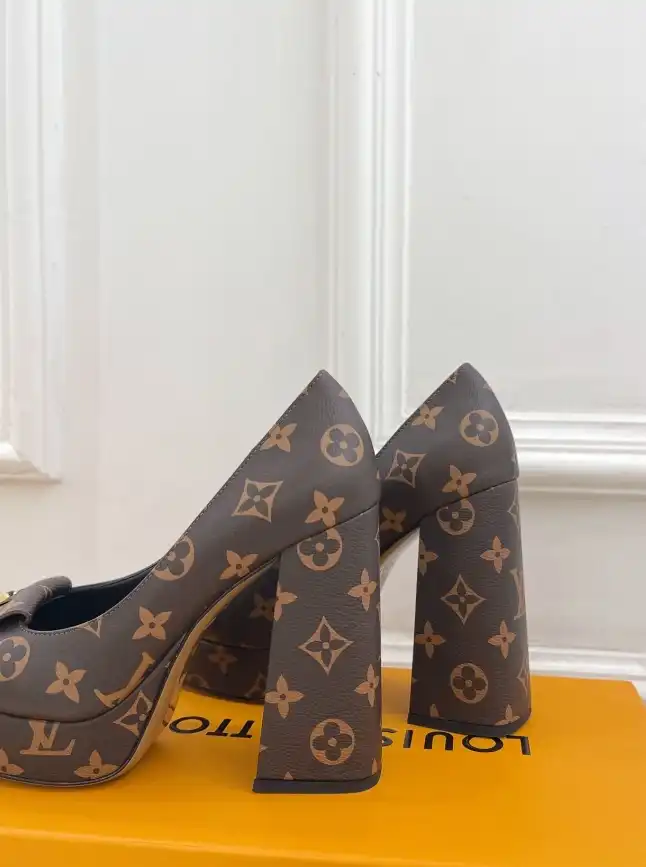 hype LV High Heels