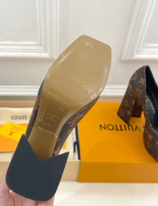 hype LV High Heels