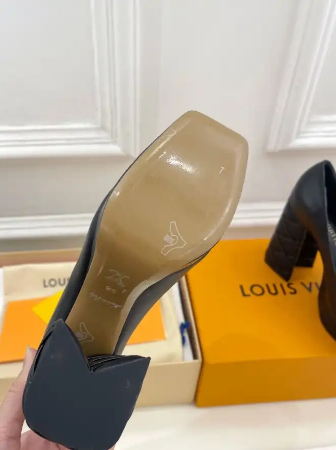 hype LV High Heels