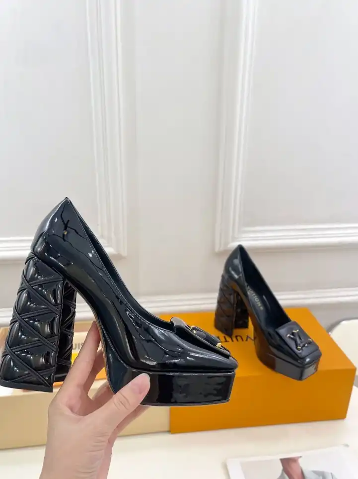 hype LV High Heels