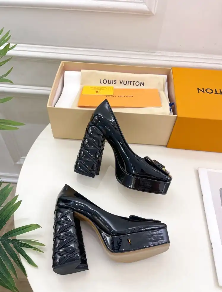 hype LV High Heels