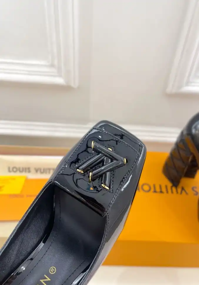 hype LV High Heels