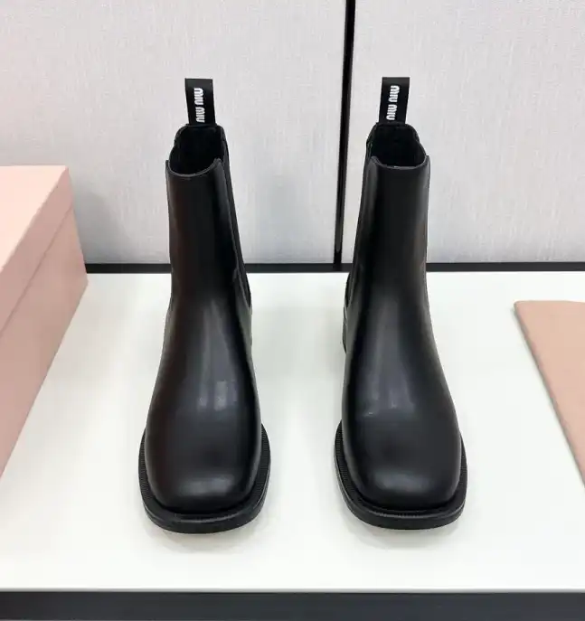 hype Miu Miu Boots