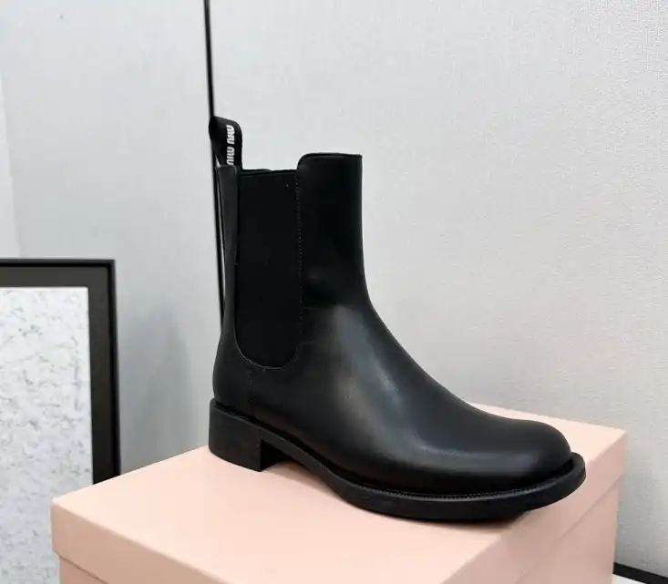 hype Miu Miu Boots