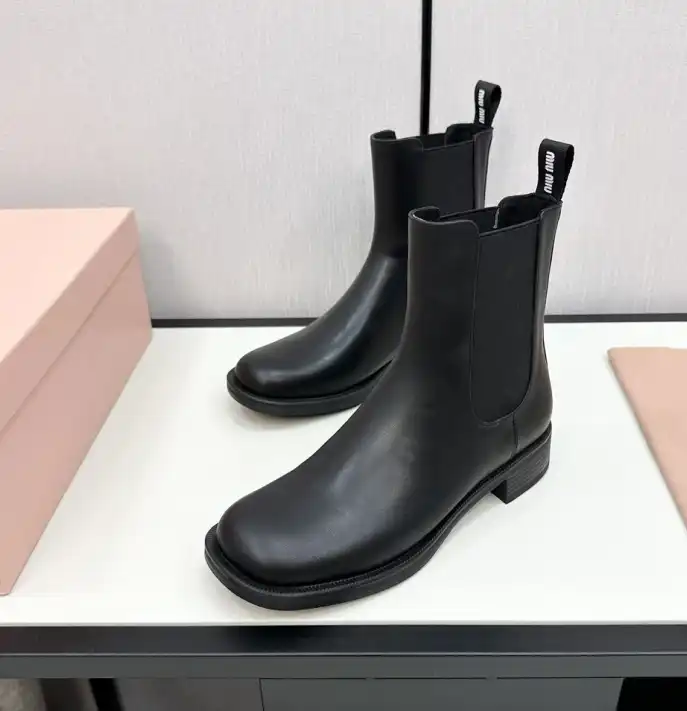 hype Miu Miu Boots