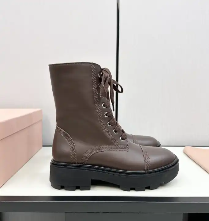 hype Miu Miu Boots