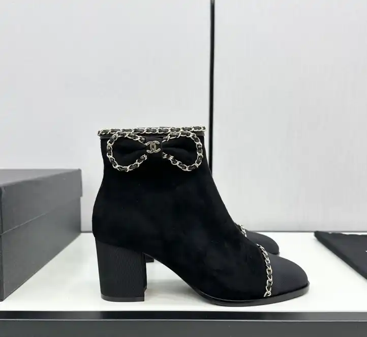 hype Chanel Boots