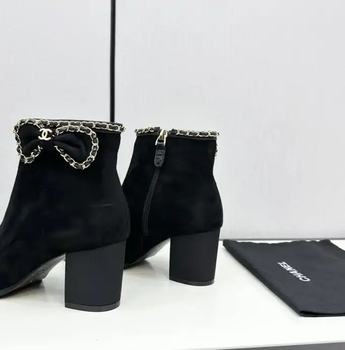 hype Chanel Boots