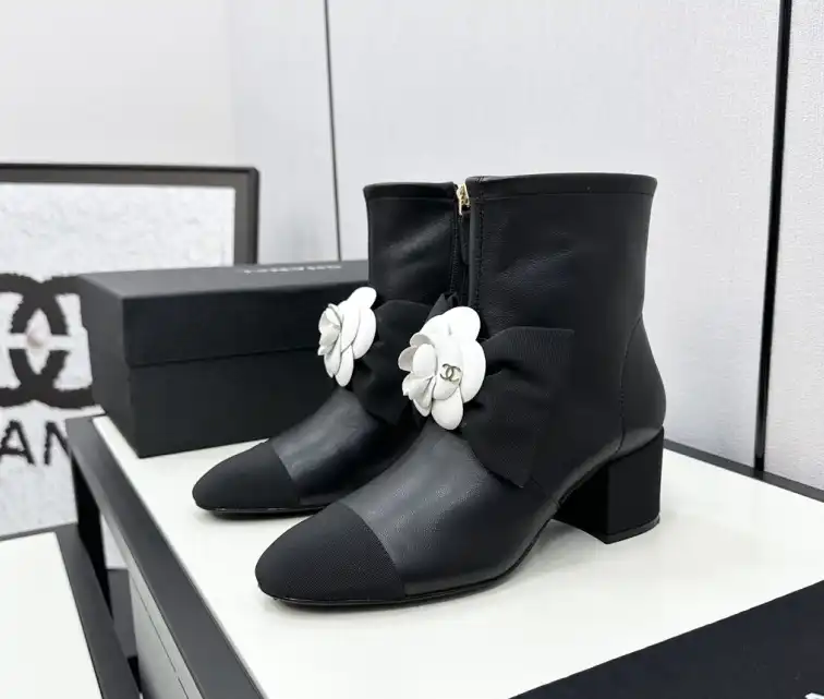 hype Chanel Boots