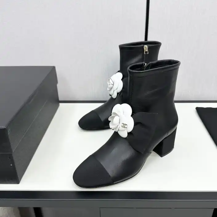 hype Chanel Boots