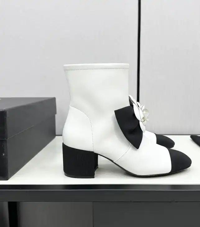 hype Chanel Boots