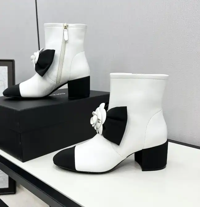 hype Chanel Boots